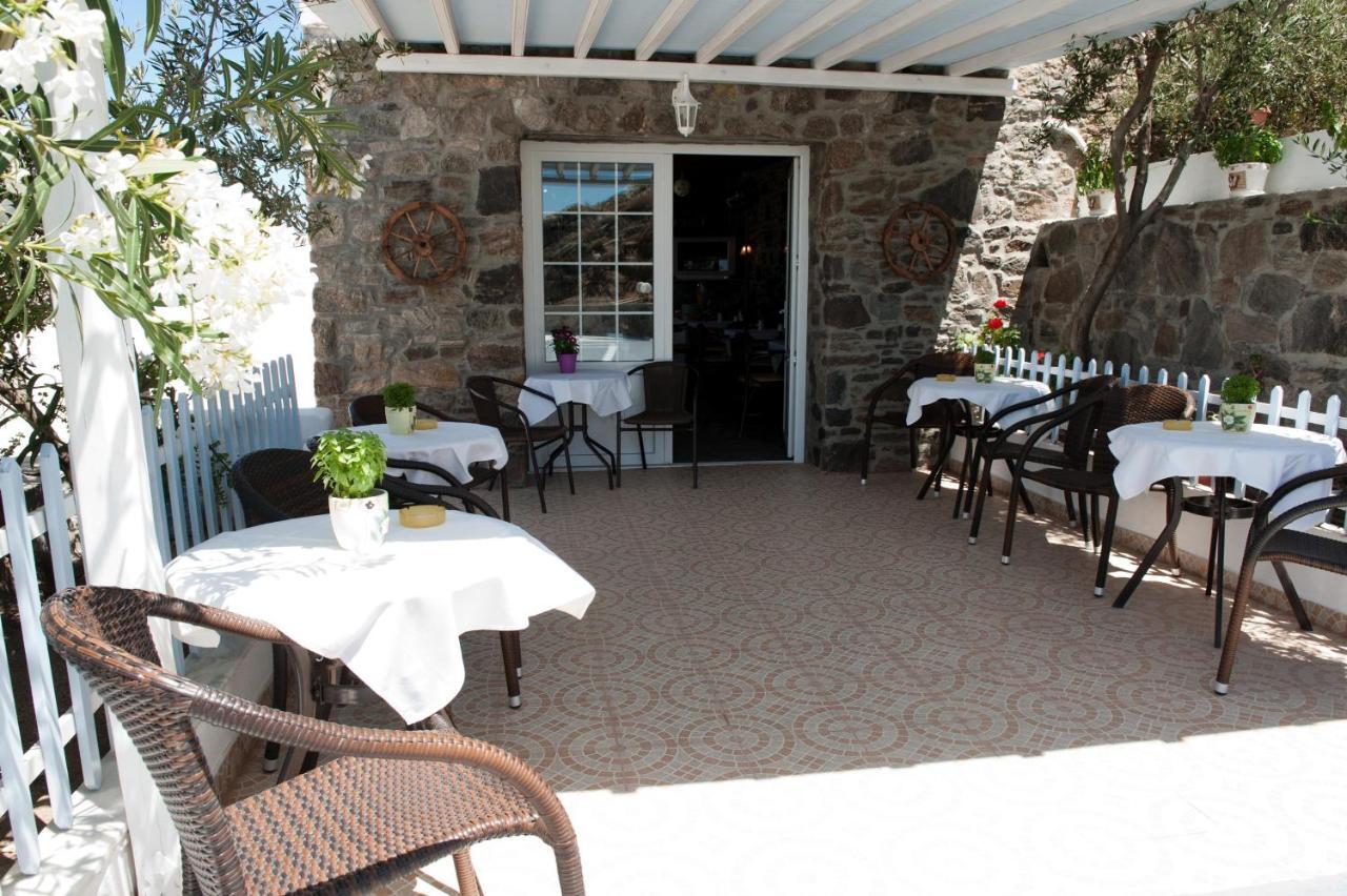 Vana Holidays Ornos  Exterior photo